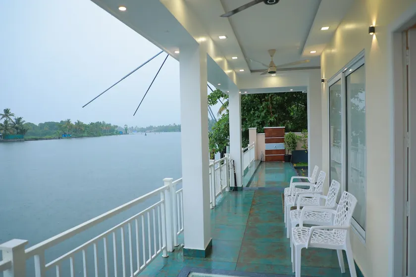 Waterfront Villa in Kochi | Private | Kayaloram - Image 1