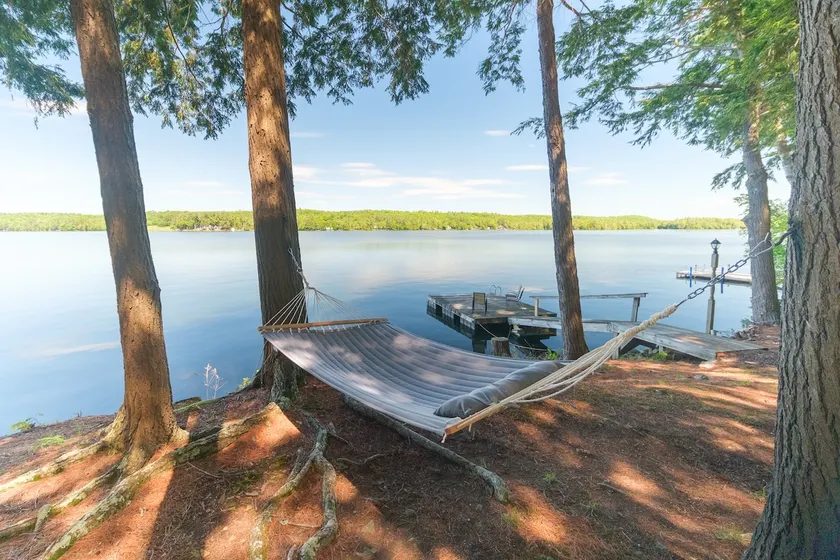 Lakefront Peninsula Retreat, 4BR with Private Dock! - Image 1