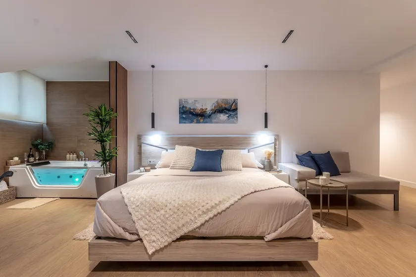 Apartamentos de Juan Luis, Suite with private Jacuzzi. - Image 1