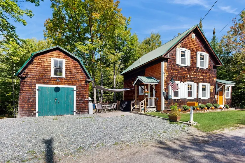 2BR dog friendly, snowmobiles, Santa's Village - Image 1