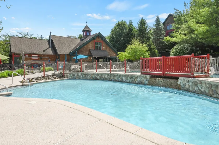 Large condo near Mountain Creek & Crystal Springs - Image 1