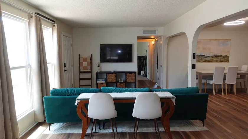 Cozy Cactus - Tempe - Image 1