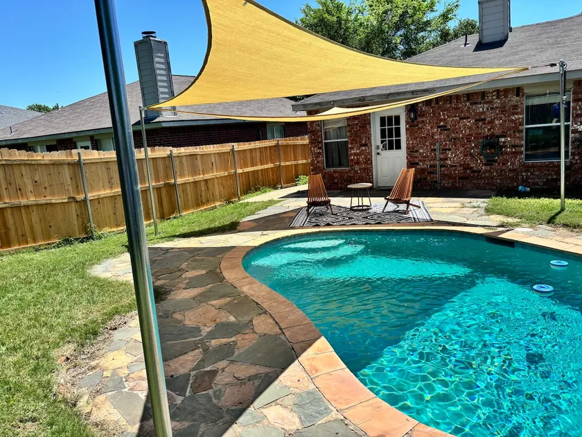 The Poolside Desert Bungalow - Image 1