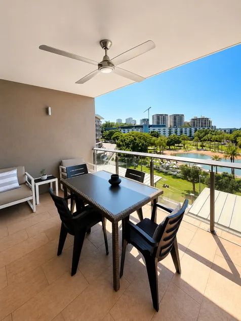 Paradise Lagoon Stay at Waterfront - Image 1