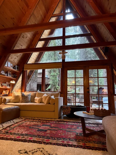 Cozy modern A-Frame (sleeps 6) - Image 1