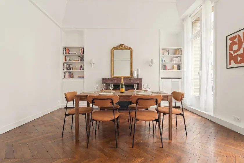 Luxurious Apartment in Faubourg Saint-Honoré - Image 1