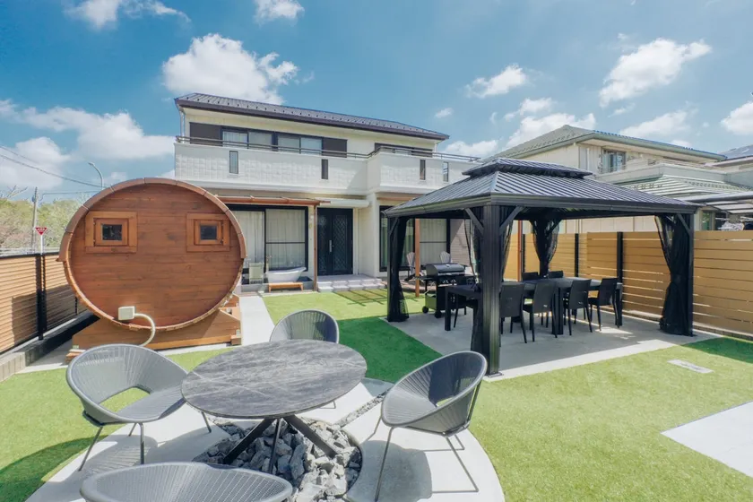 Entire vacation home/barrel sauna/jacuzzi/covered BBQ area/18 minutes by car to the airport!18 min walk to Narita Station! - Image 1