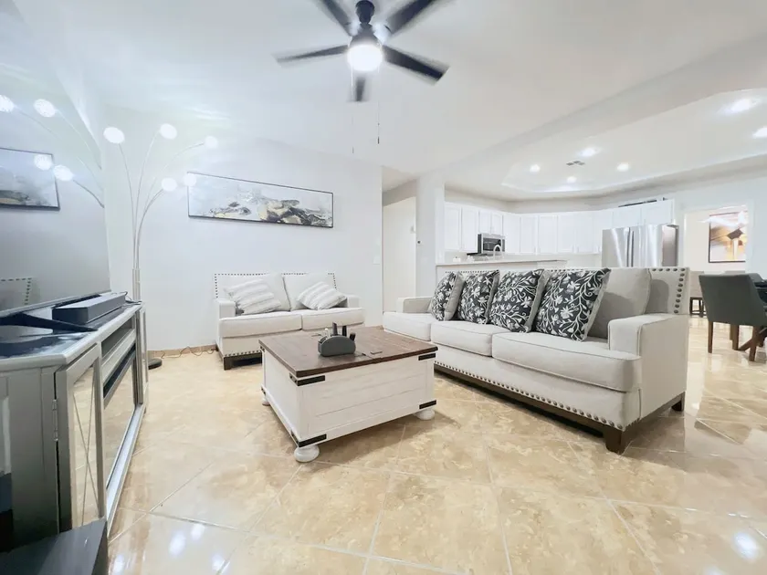 470 Sweet memories luxury house - Image 1