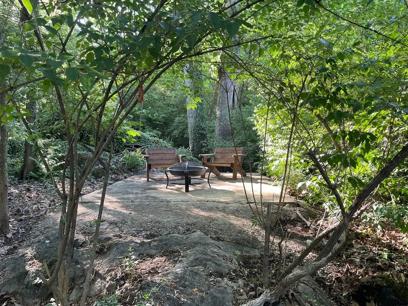 Millye Charming Kingsport Cottage | Fire Pit | 2BR - Image 1
