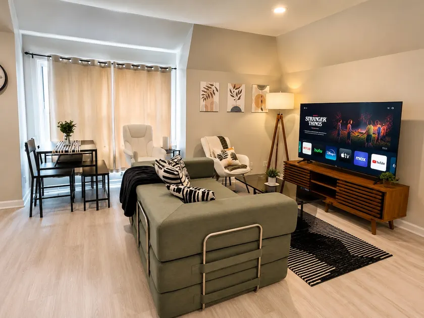 Cozy 1BR Stay Pittsburgh Summer Events - Image 1