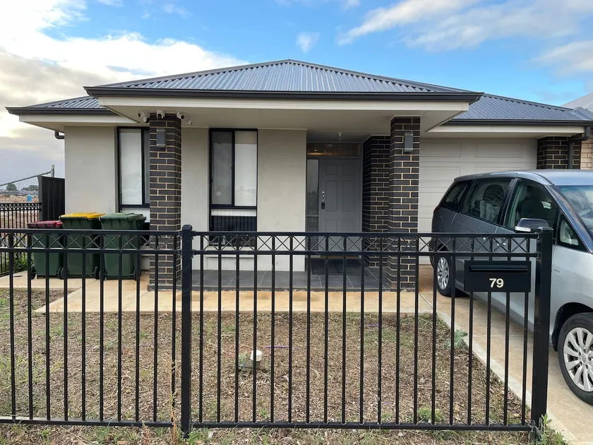 Modern Comfort Stay at Munno Para -Family Friendly - Image 1