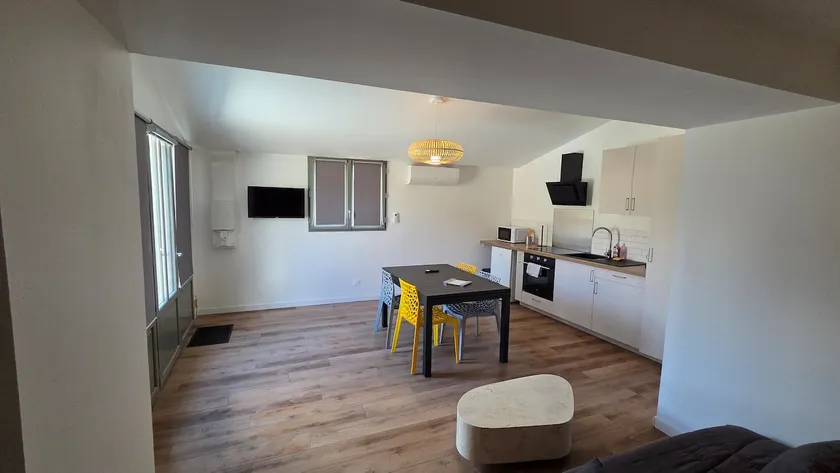 House by the Loire Unit A - Image 1