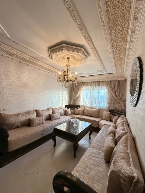Traditional Luxury Apartment- Near Airport & Beach - Image 1
