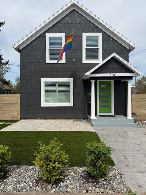 Hough's Handsome House - Image 1