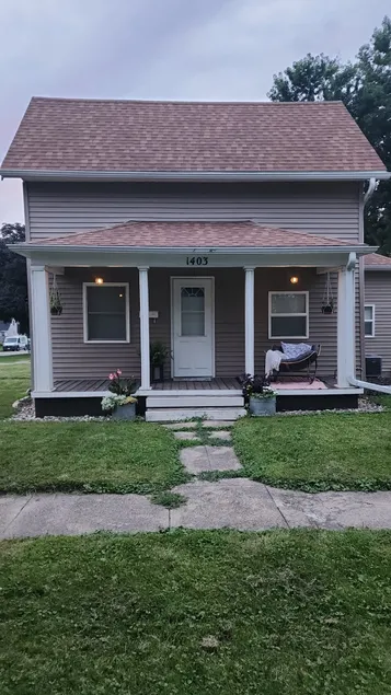 Cozy 3BR Retreat w/ Fireplace, Patio + Dog Run - Image 1