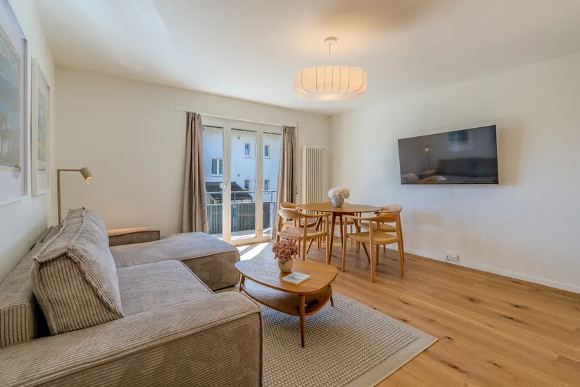 Nougat Suite · 4-Room Apartment near Lake Zurich - Image 1