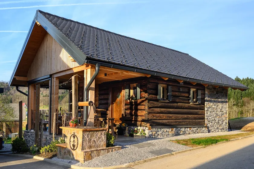 Granary SPA - Cabin with Pool, Sauna & Jacuzzi - Image 1