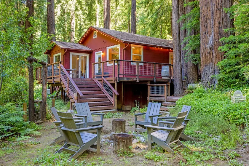 Caz Cabin 6 - Image 1