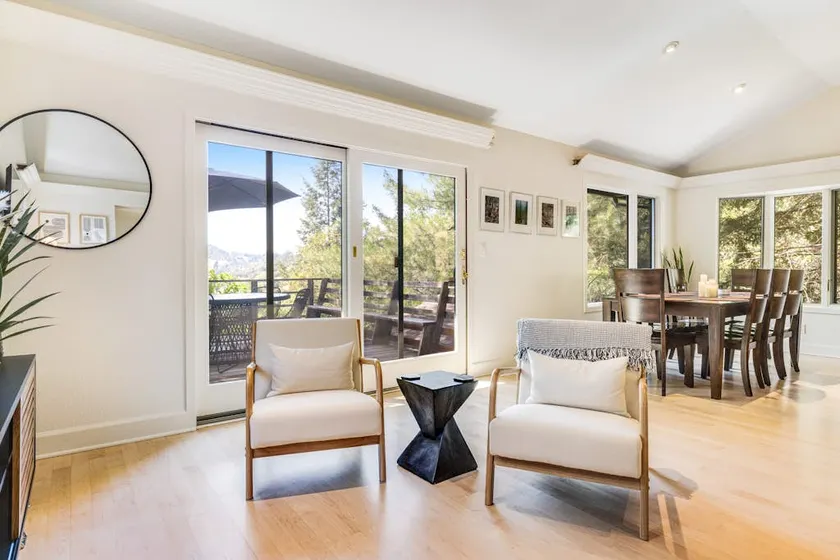 Cloverdale Dog-Friendly Pool Retreat near Wineries - Image 1