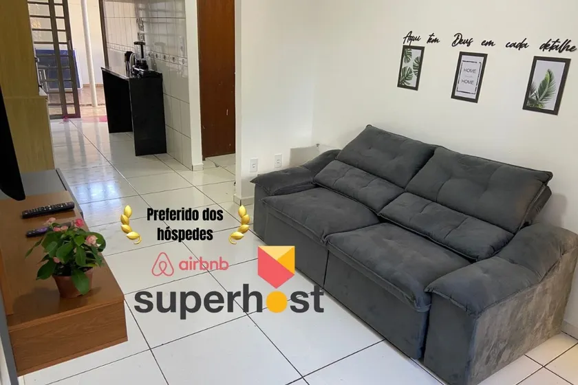 Very Comfortable Family Home with Gourmet Area - Image 1