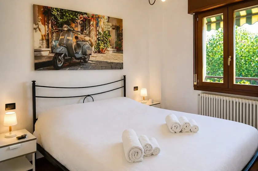 I Dogi Venice Apartment - Parking & Train to Venice in 2 Stops - Image 1