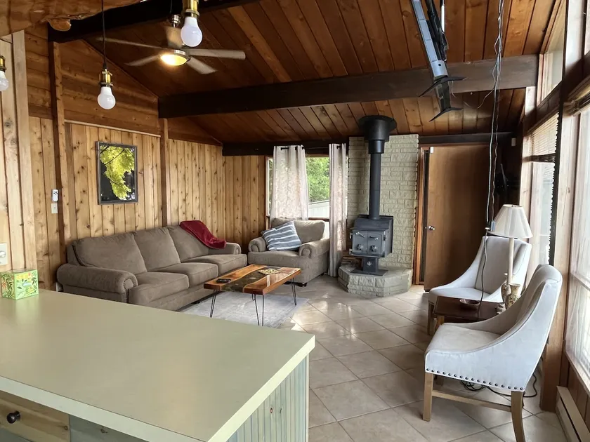 Blue Ridge Cabin - Image 1