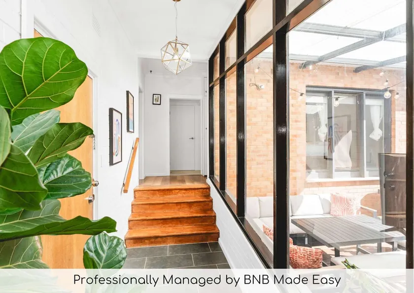 Wattle House - Firepit Retreat, 5 Mins to CBD - Image 1