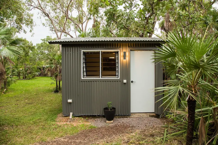 Hideaway Hut (Green Ant) - Image 1
