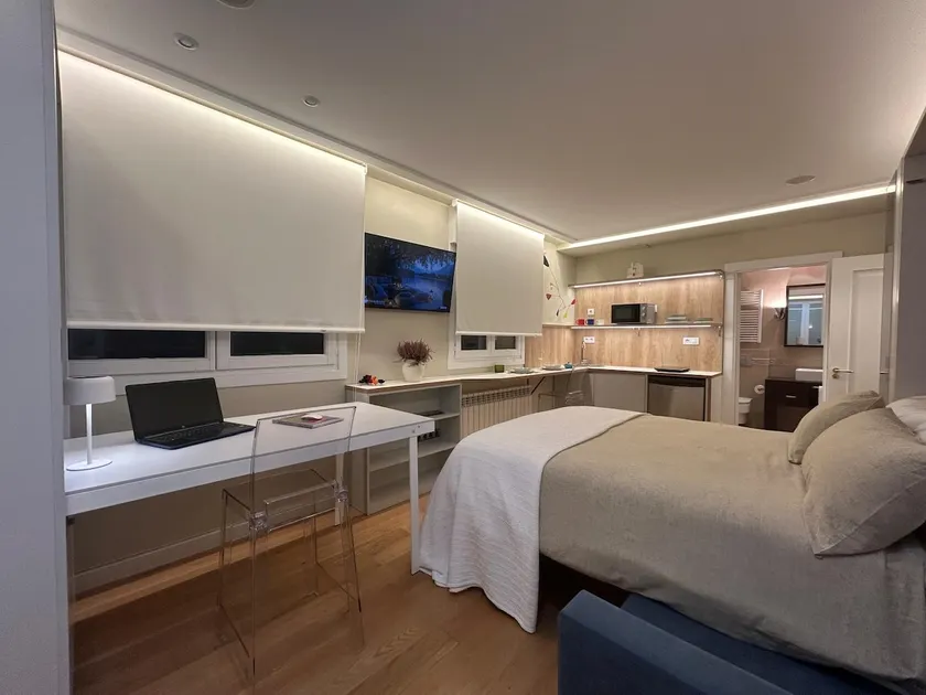 Apartment studio in the center of Logroño. - Image 1