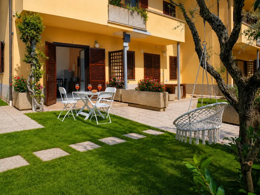 Nido Dei Tramonti - Lake View and Garden - ItalyWeGo - Image 1