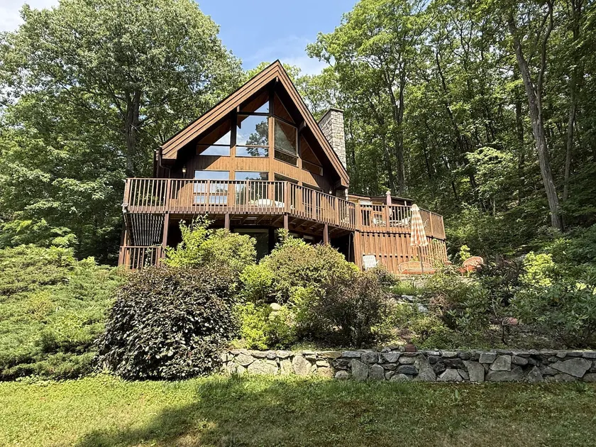 Rare A-Frame in the Trees · 20 min to WP· 1 hr NYC - Image 1