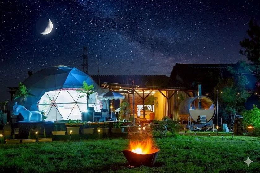 INN TO ONE Limited to one group per day Private rental Hot spring 400 m² Stargazing garden Sauna Open-air jacuzzi Premium resort - Image 1