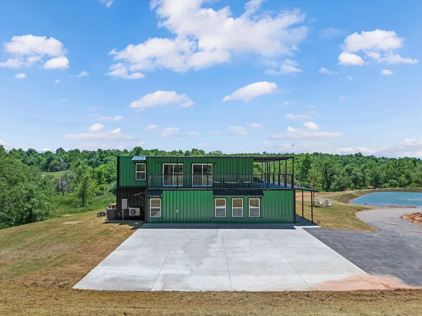 New*Fishing*Turf Field*Sleeps 16*Hit Cage*Poker - Image 1