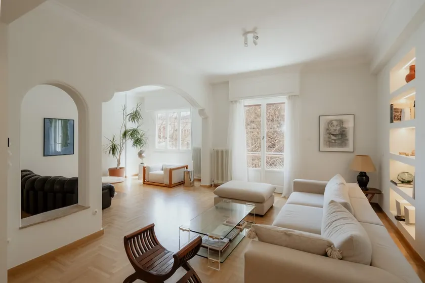 Bright & Luxurious 3BR Suite Near Metro By Museum - Image 1