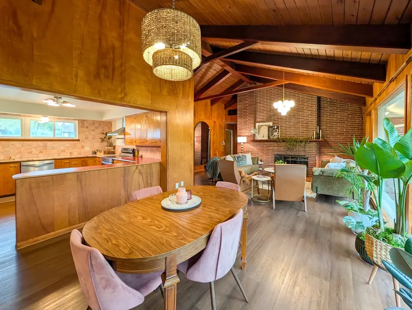 Mid-Century Riverfront Retreat - Image 1