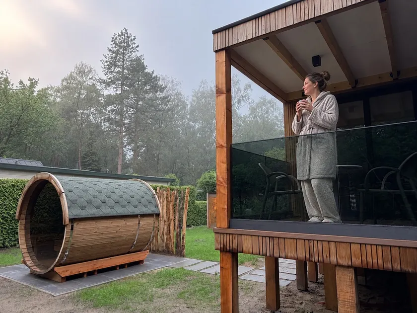 105 - The Bird's Nest. Suite with sauna & bath - Image 1