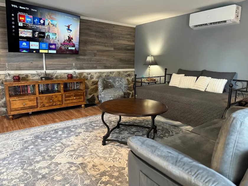 The Data Den: 2BR Near AI Campus - Image 1