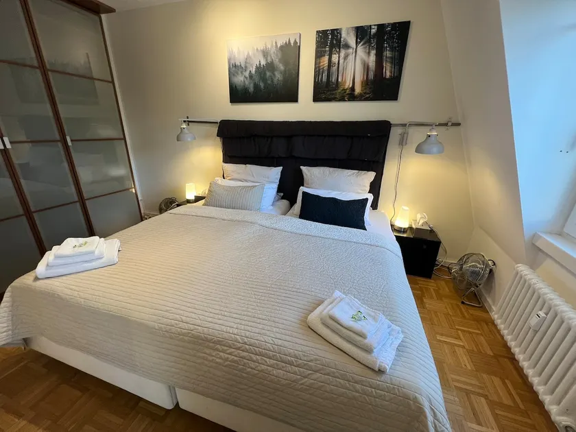 Central+Modern: quite 2-Rooms, sunny 48 sqm - Image 1
