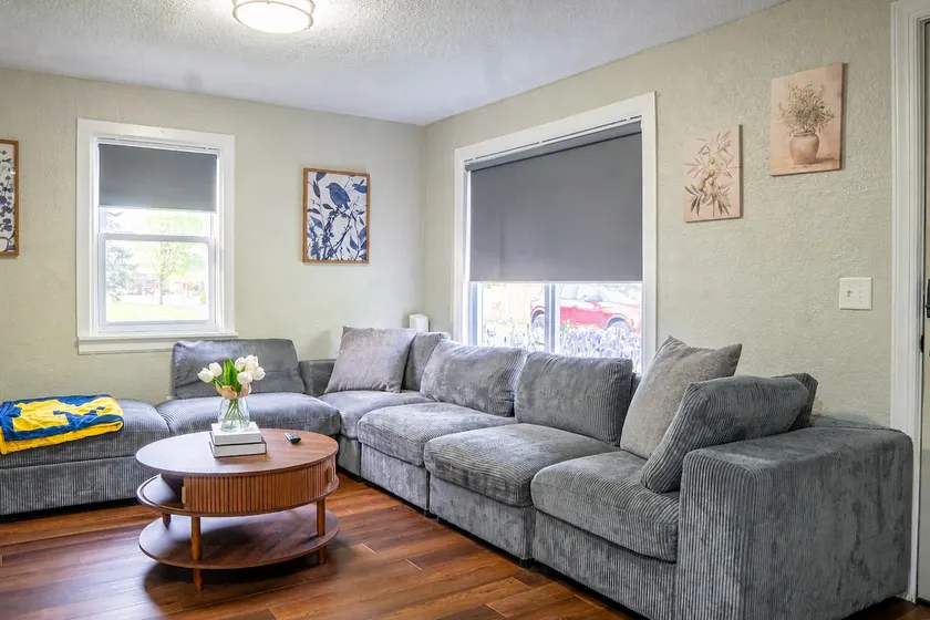 Modern Luxury Guest House Near Ann Arbor & UMICH - Image 1