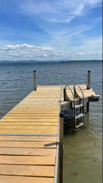 Lakefront Cabin: Kayaks, Firepit, Full Kitchen - Image 1
