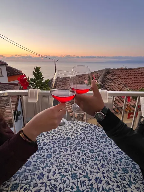 Room with romantic balcony with sea view in Pizzo - Image 1