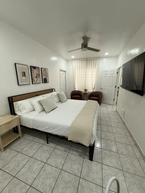 Cozy Mother in Law suite in Hialeah - Image 1