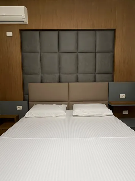 Tirana View Luxury Apartment - Image 1