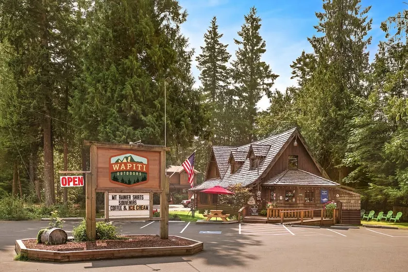 Wapiti Basecamp Crystal Mtn & Mt. Rainier - Image 1