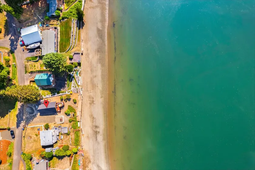 2BR Beachfront A-Frame Retreat | Deck, Views & BBQ - Image 1