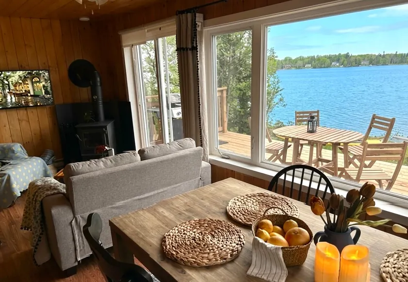 Oceanfront Cottage on Northshore Sunsets Warm Seas - Image 1