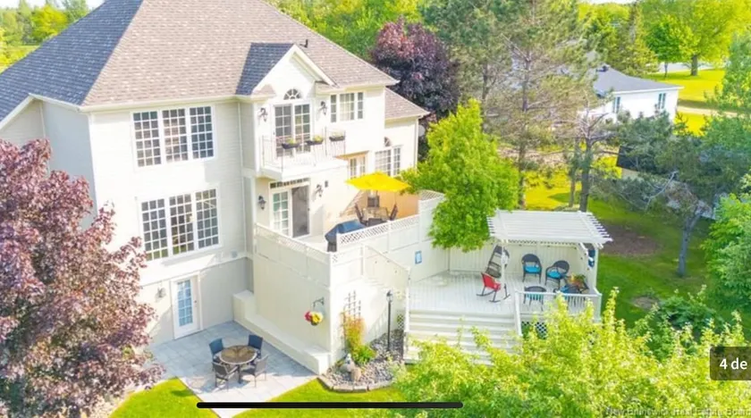 Peaceful retreat on Caraquet Bay - Image 1