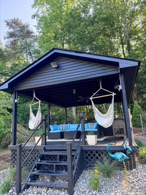 Quiet Cove Getaway - Image 1