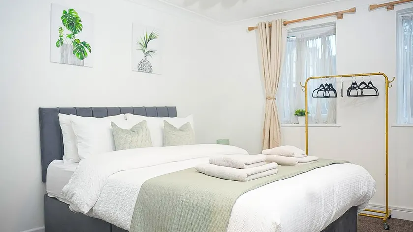 Sleeps 4, Great for Groups, Free Parking Kent - Image 1
