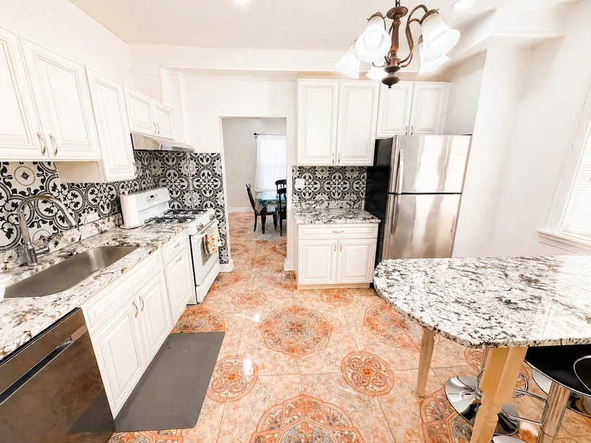Navy Graduation Stay | 3BR | 5 Min Away - Image 1